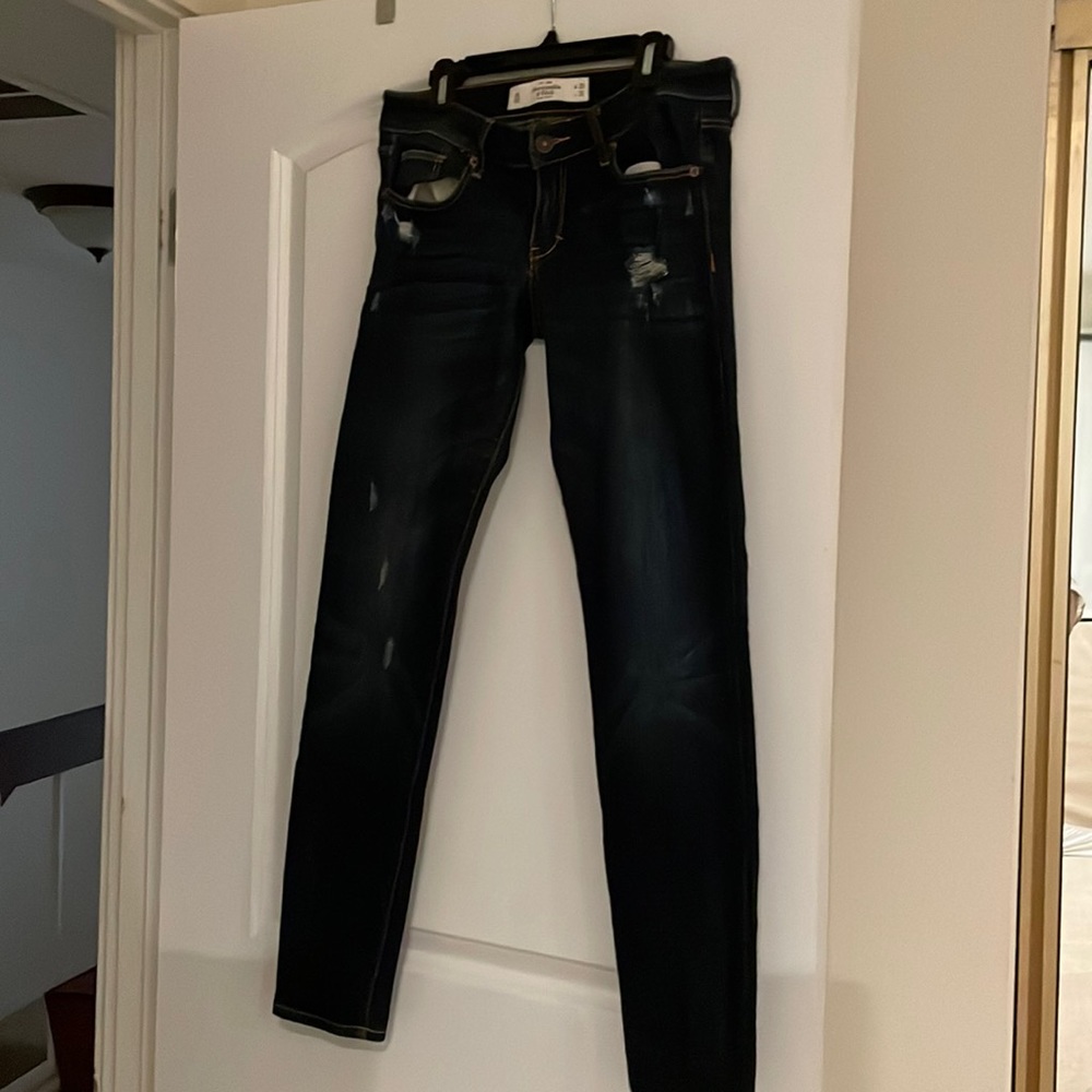 Women’s jeans.